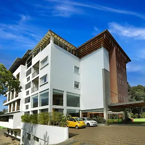 Hotel Spice Grove