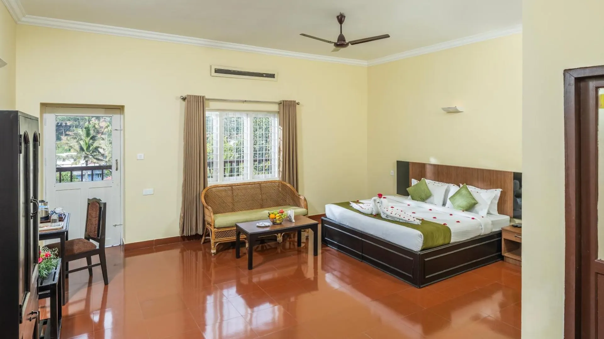 Hotel The Cardamom Thekkady