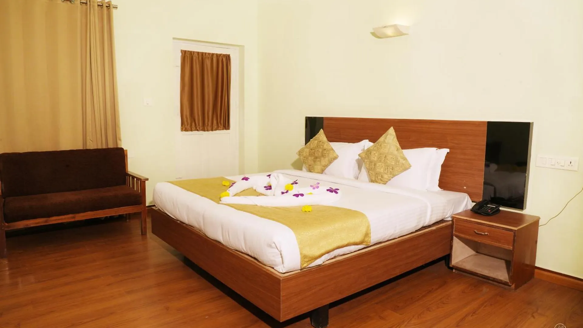 Hotel The Cardamom Thekkady