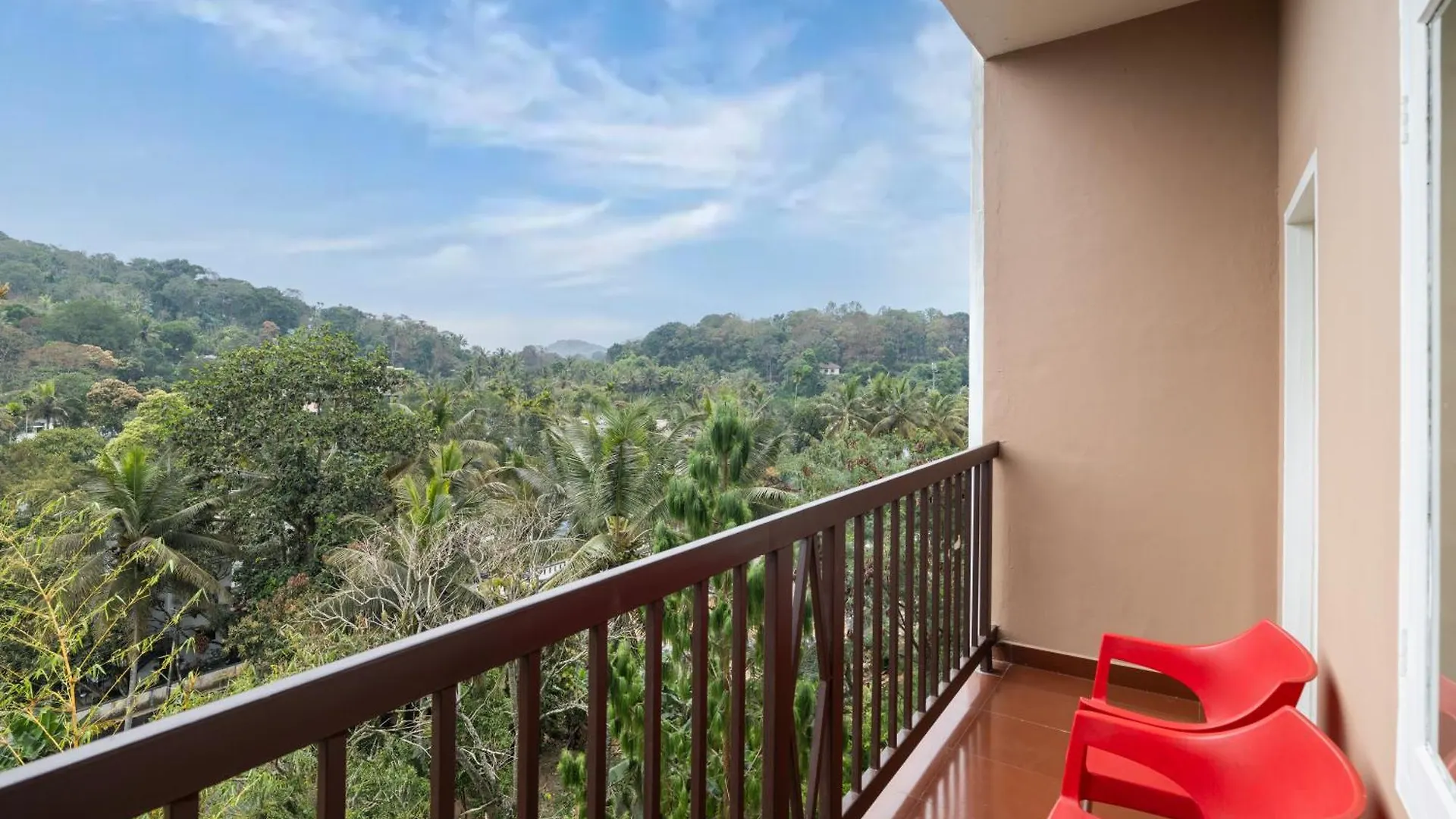 The Cardamom Thekkady Hotell